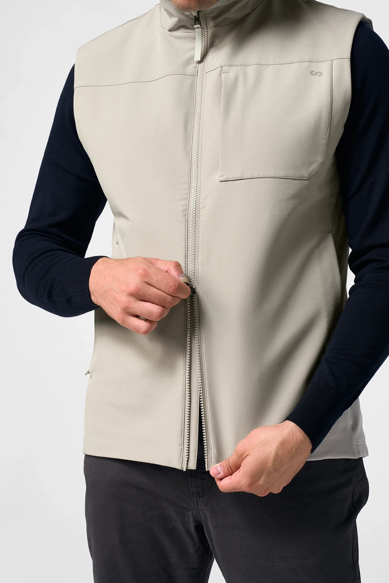 Itinerant Vest - Image 11