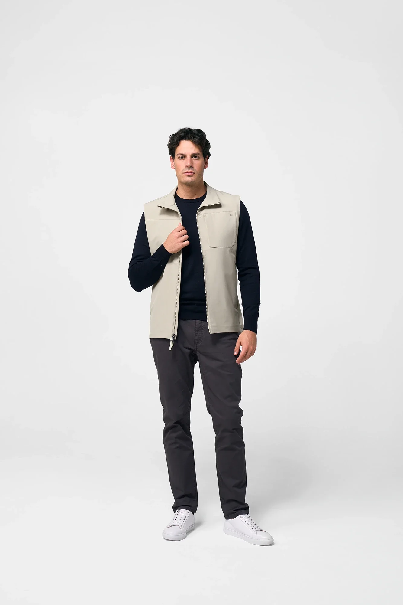 Itinerant Vest - Image 7